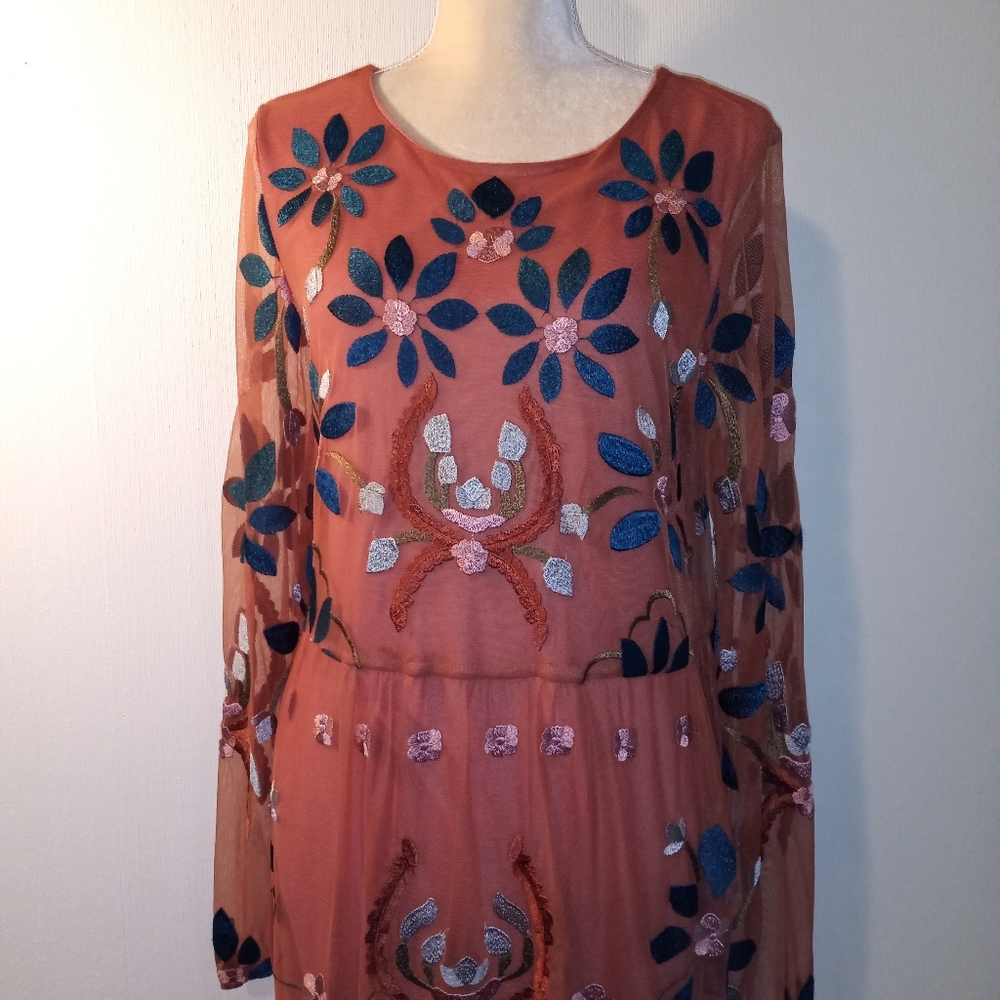 Philosophy Dress Sheer Rust Embroidered Flowers L